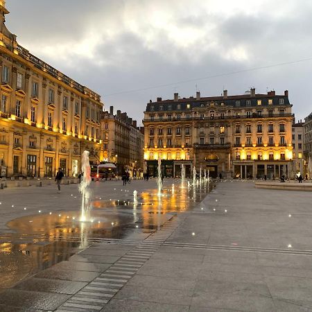 Gite Du Vieux Lyon Buitenkant foto