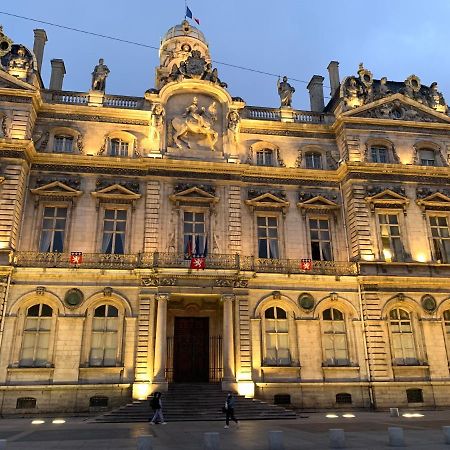 Gite Du Vieux Lyon Buitenkant foto