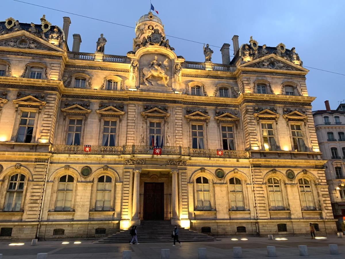 Gite Du Vieux Lyon Buitenkant foto