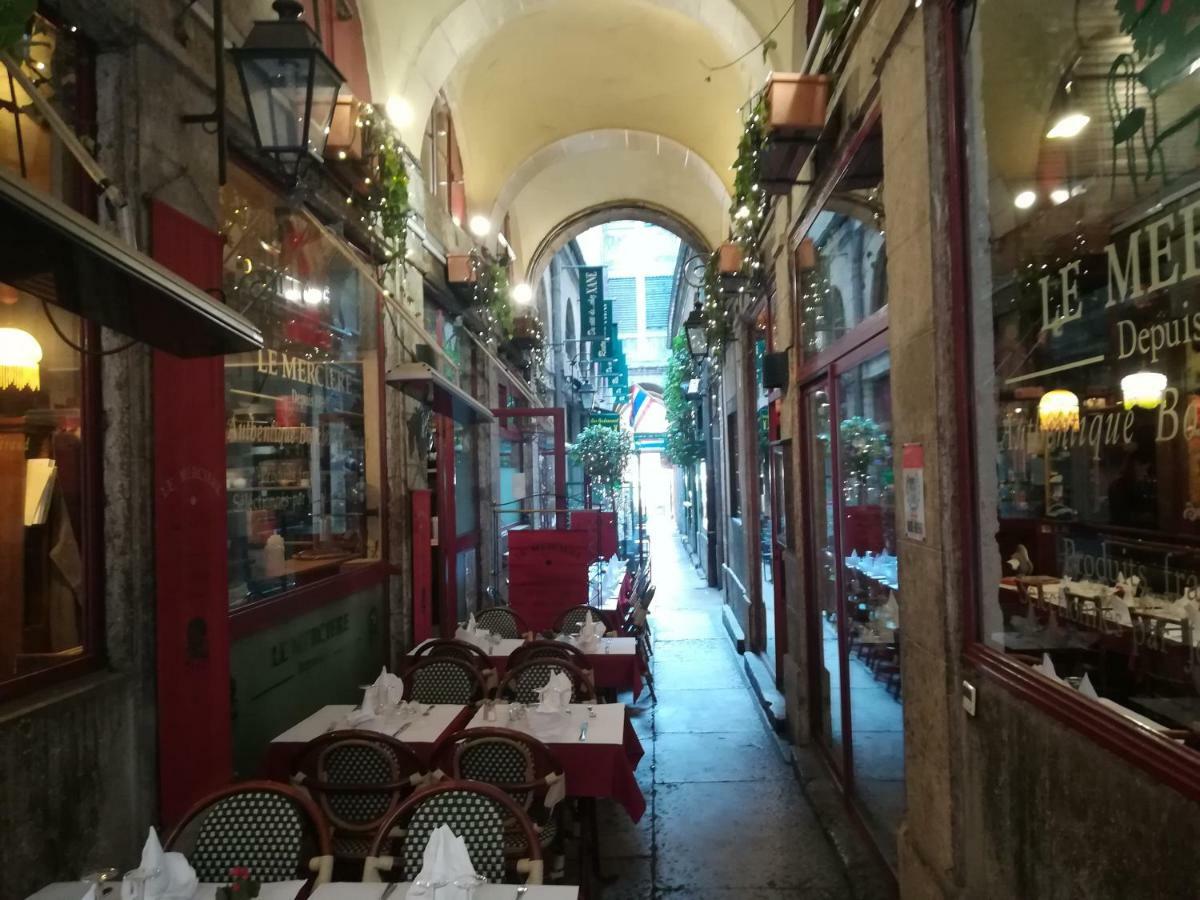 Gite Du Vieux Lyon Buitenkant foto