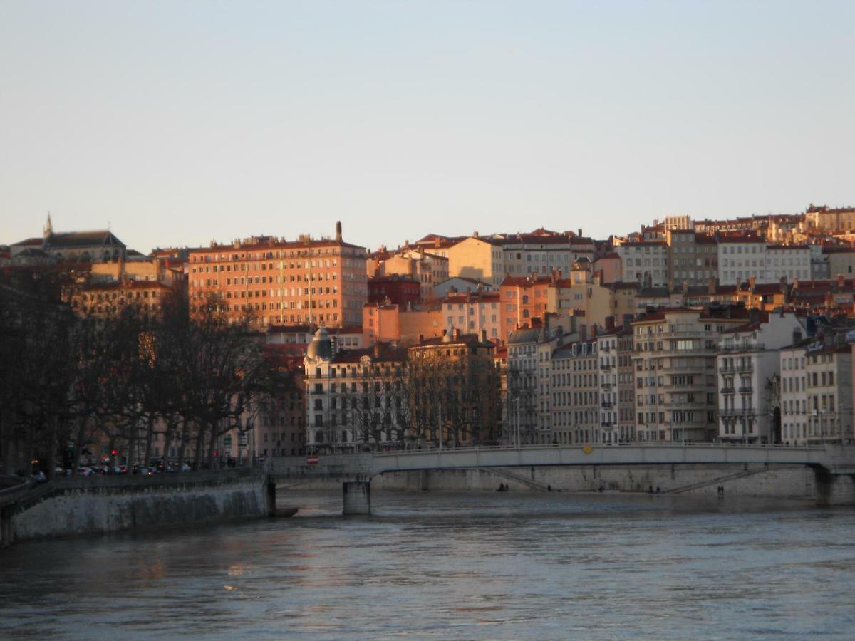 Gite Du Vieux Lyon Buitenkant foto